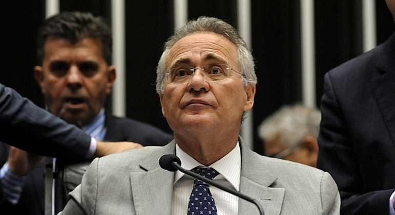 Renan cede e tira acusação de genocídio contra Bolsonaro de relatório final da CPI