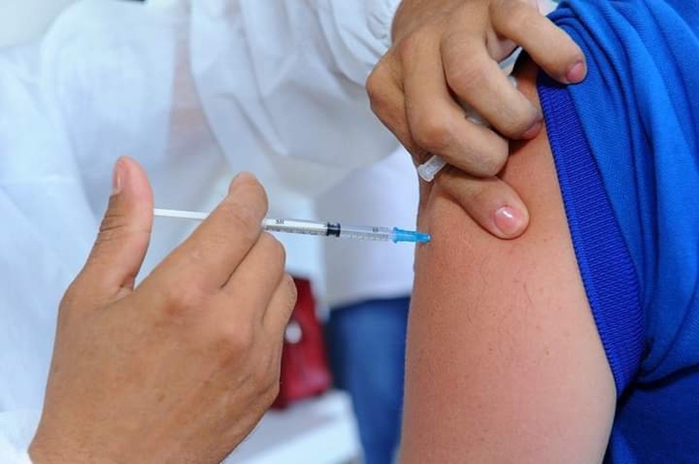 João Pessoa vacina contra Covid-19 em 17 postos de vacinação nesta segunda-feira