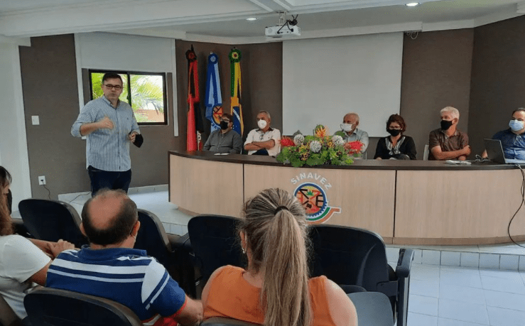 Raniery Paulino participa de reunião com servidores da Defesa Agropecuária do Estado da Paraíba