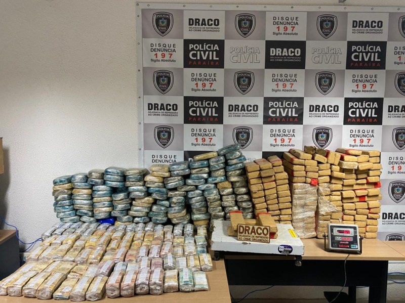 Polícia Civil apreende 350 quilos de drogas e R$ 1,2 milhão em Alagoinha