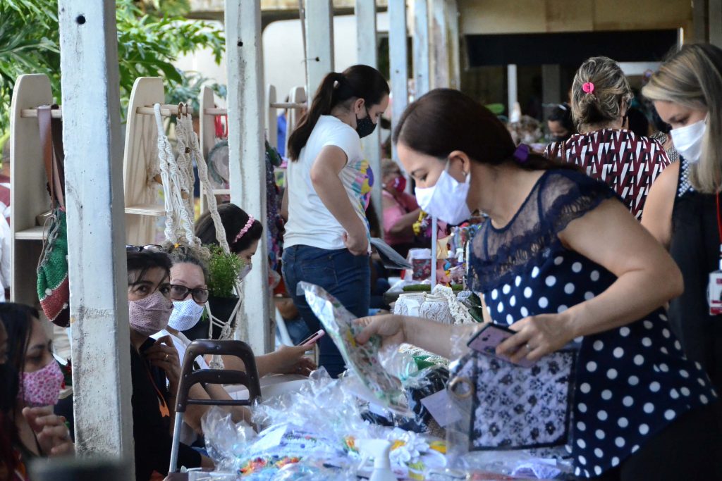Prefeitura incentiva o desenvolvimento do artesanato com a realização de eventos