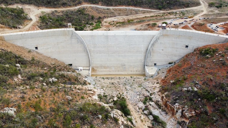 Governo inaugura a barragem Retiro, em Cuité, e garante segurança hídrica do Curimataú