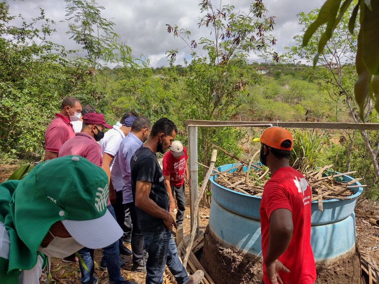 Empaer leva experiências da Paraíba para famílias de agricultores de Pernambuco