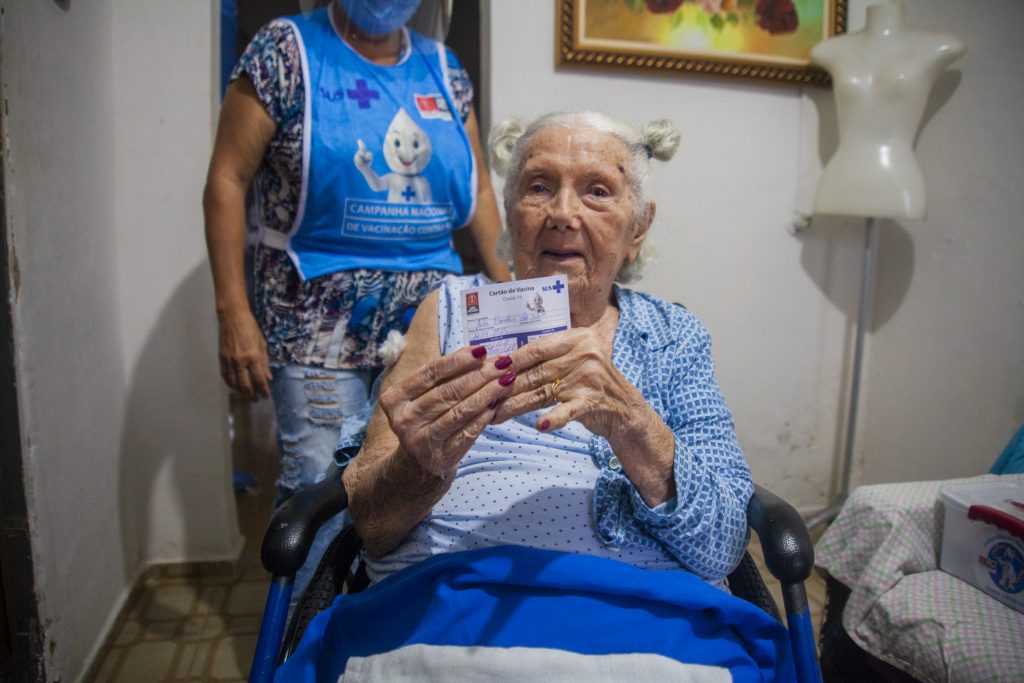 Hospital de Clínicas alcança a marca de 2.500 altas de pacientes recuperados da covid-19