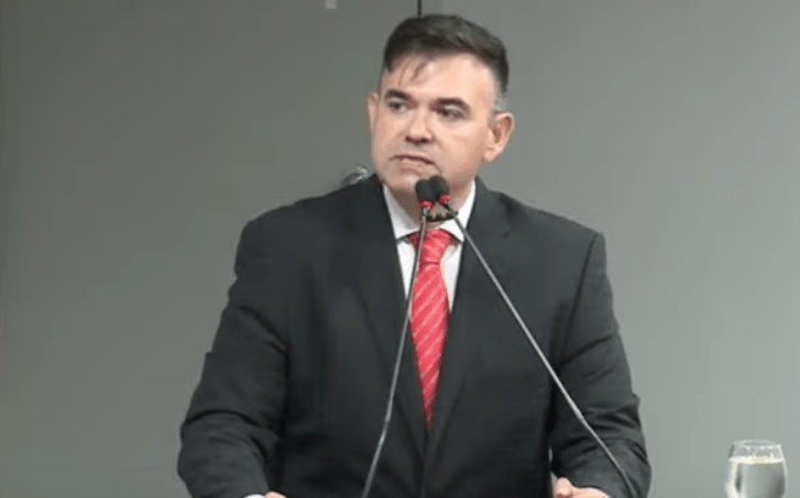 Raniery Paulino relembra a trajetória política que teve ao lado do ex-governador da Paraíba, José Targino Maranhão.