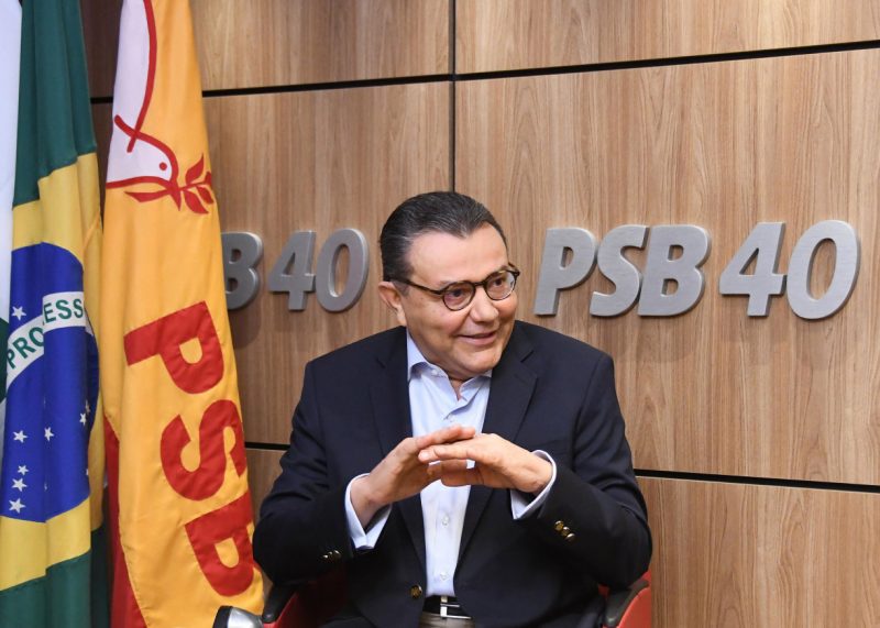 “Ricardo está inelegível”, diz presidente nacional do PSB, Carlos Siqueira