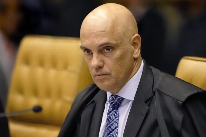 Moraes propõe prisão por 8 anos e 9 meses para Silveira e perda de mandato