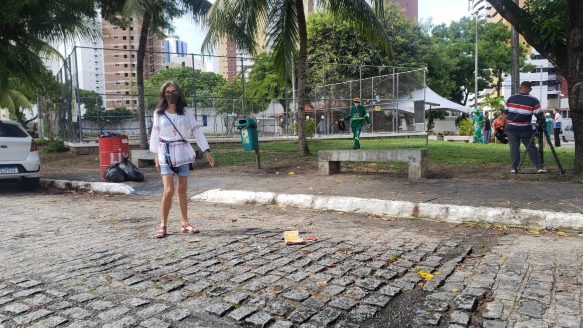 Moradores do Brisamar comemoram ordem de serviço para pavimentação e calçamento de ruas do bairro