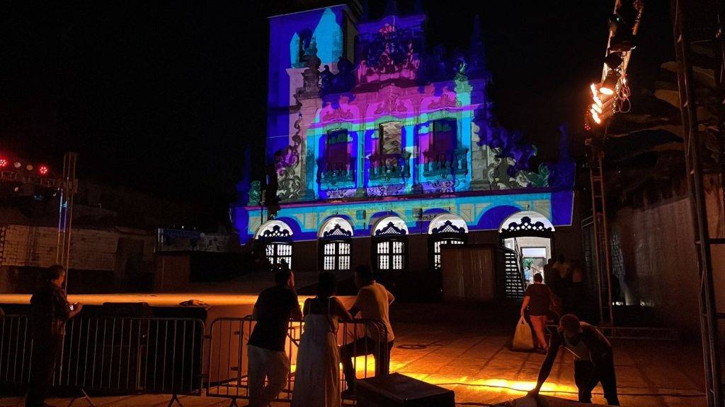 Espetáculo da Paixão de Cristo estreia hoje no adro da Igreja de São Francisco