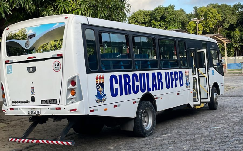 Rota do ônibus circular da UFPB é expandida para centros de ensino de Mangabeira