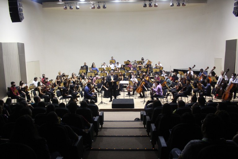 Orquestra Sinfônica Jovem apresenta concerto com destaque para música descritiva e solo de trompa