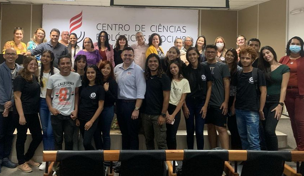 Raniery Paulino participa de debate sobre a importância do Arquivo Público na UEPB