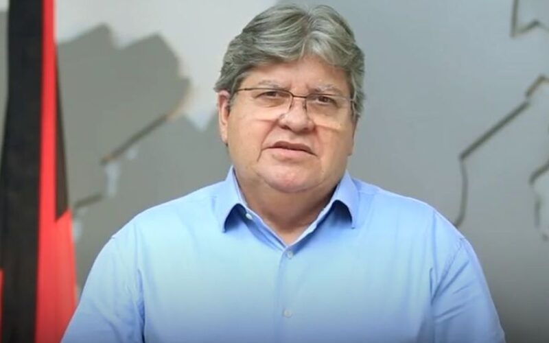 João Azevedo tem candidatura à reeleição registrada no TSE