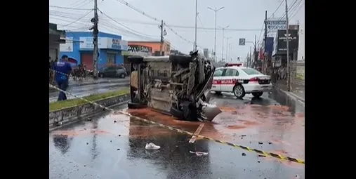 Homem atropela casal e mata mulher na Avenida Cruz das Armas