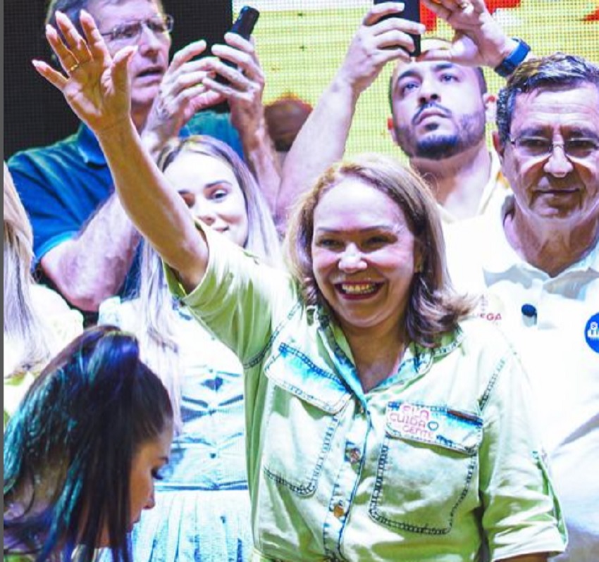 Eva Gouveia recebe apoio das mulheres agricultoras no município de Caturité