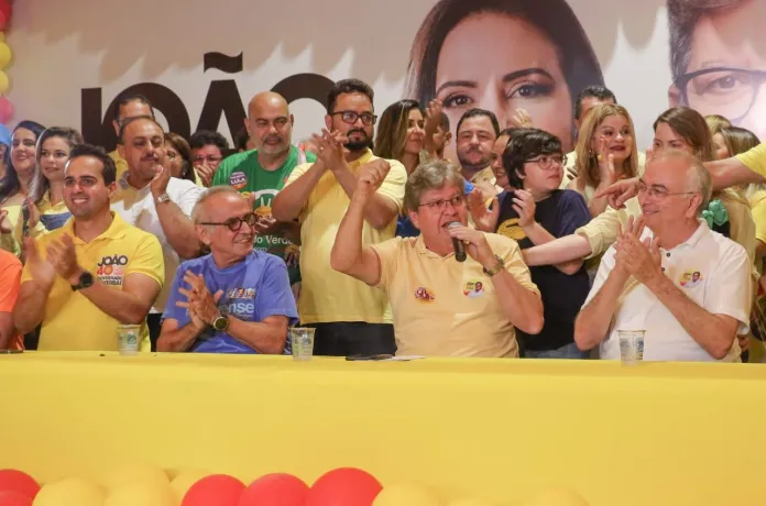 João Azevêdo enaltece campanha de Adjany e agradece apoio do PSOL no 2º turno