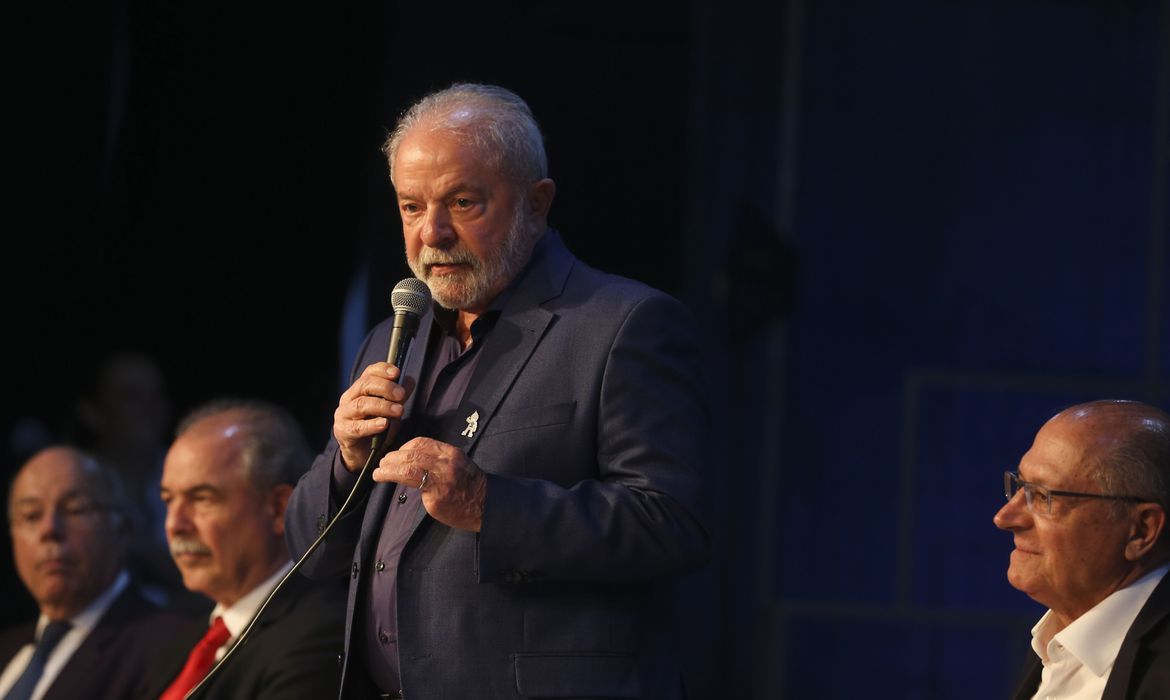 Lula deve anunciar ministros nesta quinta; equipe de transição apresenta conclusão dos trabalhos