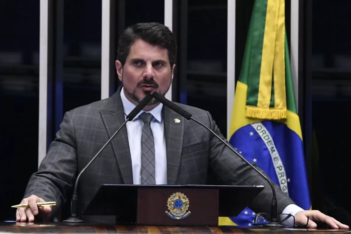 URGENTE: Senador Marcos do Val diz que Bolsonaro tentou convencê-lo a dar golpe e anuncia renúncia