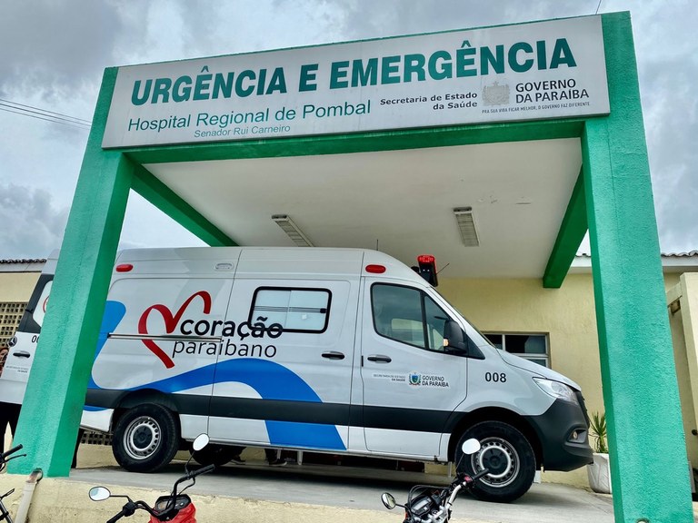 Hospital Regional de Pombal recebe nova ambulância para o programa “Coração Paraibano”