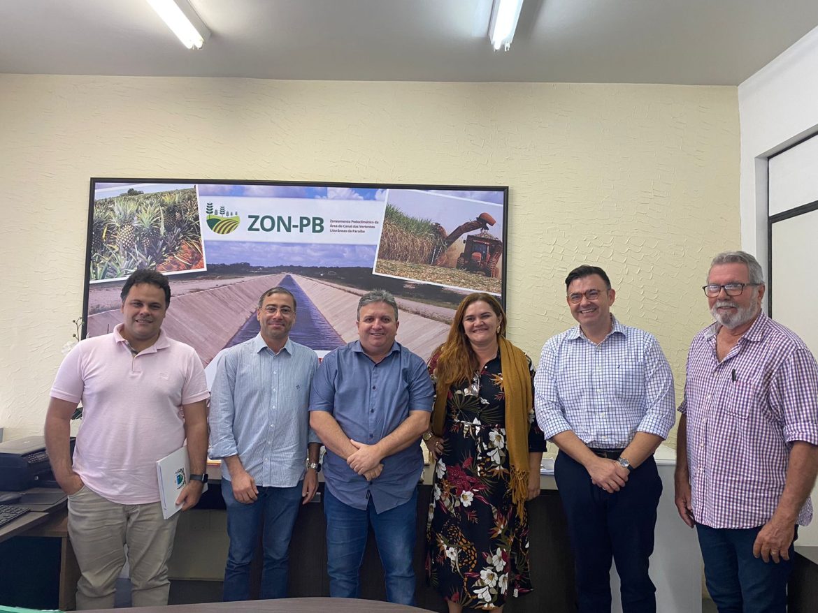 Raniery Paulino participa de reunião com o Secretário de Agricultura e dialoga sobre a criação da Agência de Defesa Agropecuária da Paraíba