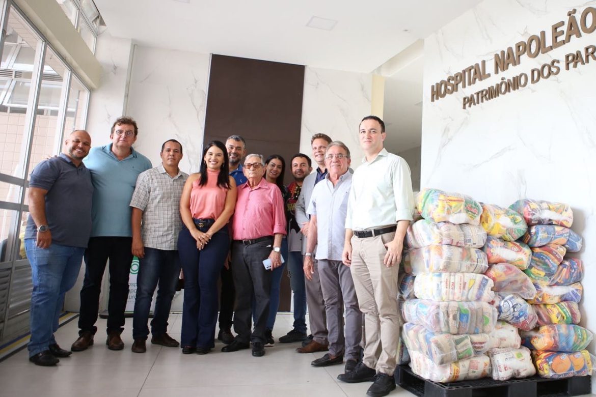 Prefeitura de Conde faz entrega de alimentos arrecadados no Encontro de Paredões ao Hospital Napoleão Laureano