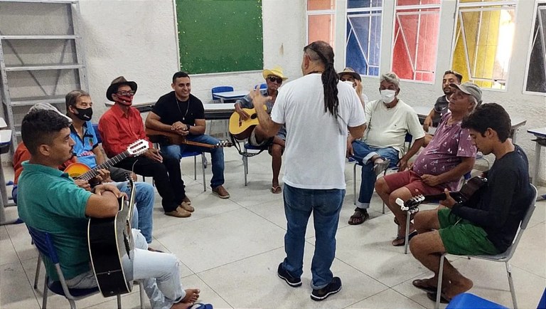 Secult fomenta criação de Companhia Cigana de Dança e Orquestra Cigana de Violões