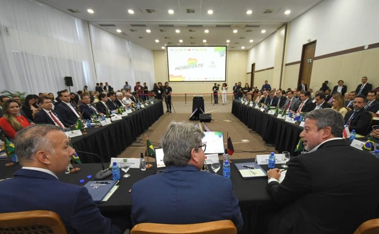 João Azevêdo defende reforma tributária justa e que reduza as desigualdades regionais