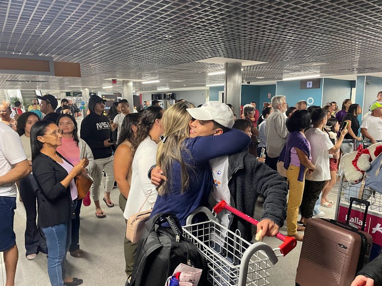 Conexão Mundo: estudantes da rede estadual desembarcam na Paraíba após intercâmbio no Chile