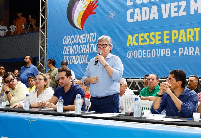 João Azevêdo destina mais de R$ 20 milhões em obras e serviços para a região do Vale do Mamanguape durante audiência do ODE