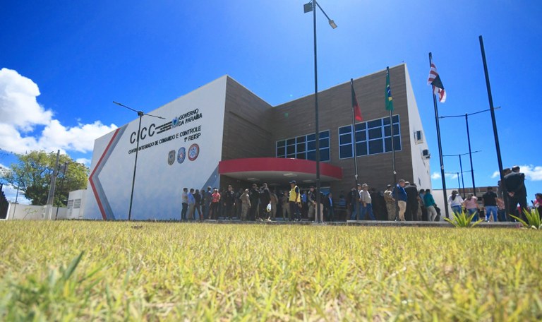 João Azevêdo entrega Centro de Comando e Controle de João Pessoa e destaca importância do equipamento para fortalecer a segurança pública