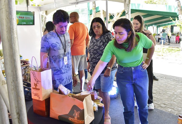 Sedh expõe produtos de agricultores familiares do Programa de Aquisição de Alimentos na Expofeira Paraíba Agronegócios