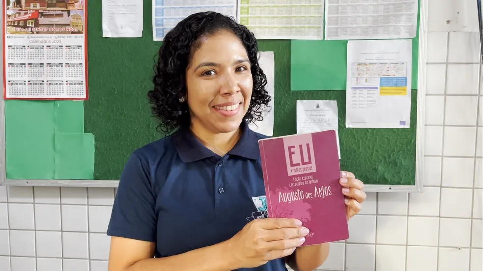 Professora é premiada por desenvolver projeto com obra de Augusto dos Anjos