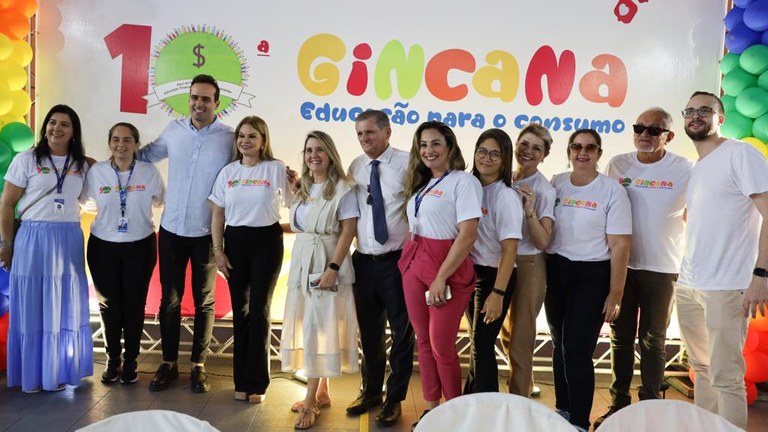 Primeira-dama do Estado e vice-governador prestigiam Gincana do Procon e destacam importância do evento para consumo consciente