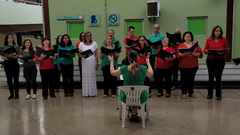 Apresentação de coral abre programação especial do Natal no Hospital de Trauma de João Pessoa