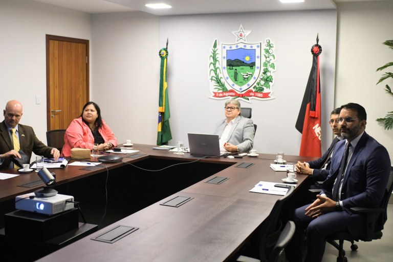 João Azevêdo apresenta potencialidades e destaca oportunidades de investimento à cônsul dos EUA no Nordeste