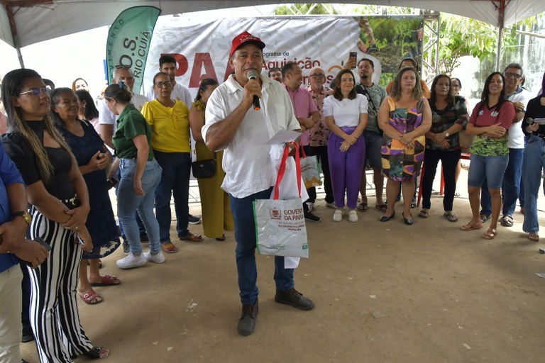 Governo da Paraíba amplia Programa de Aquisição de Alimentos e leite começa a ser distribuído com 4 mil famílias em João Pessoa