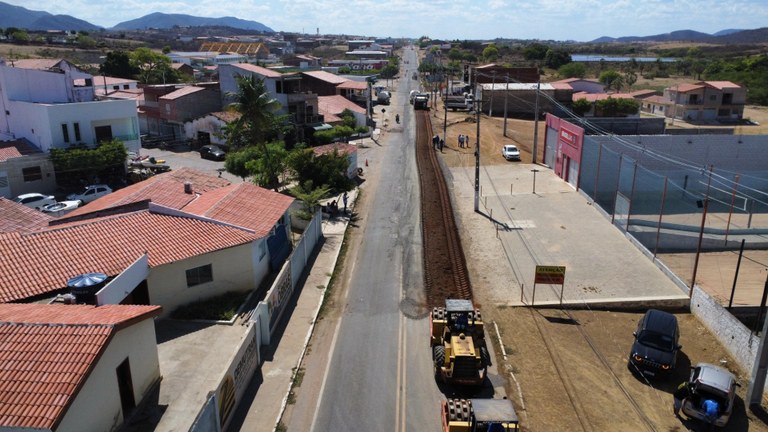 Governo da Paraíba inicia restauração de 30 km da rodovia entre São José de Piranhas e Cajazeiras