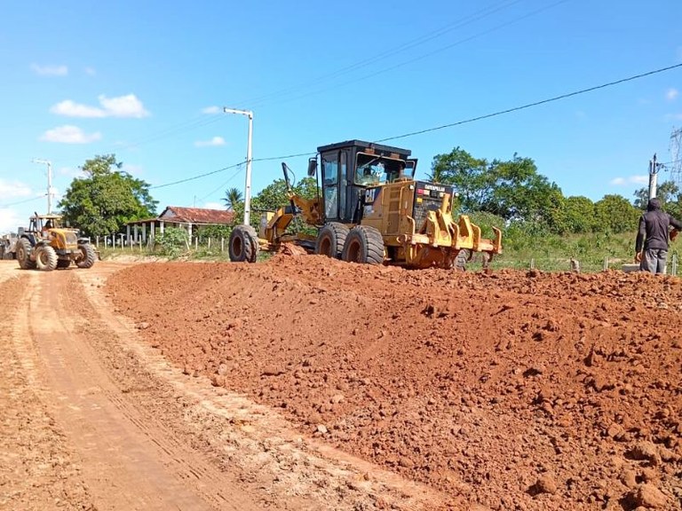 Governo avança com obras das estradas entre as cidades de Lagoa Seca e Puxinanã