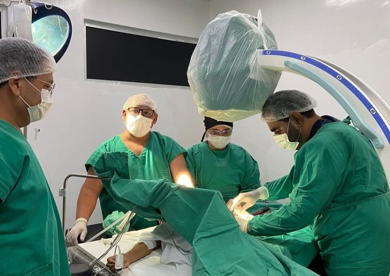 Interiorização da saúde viabiliza cirurgia ortopédica de urgência em criança no Hospital de Catolé do Rocha