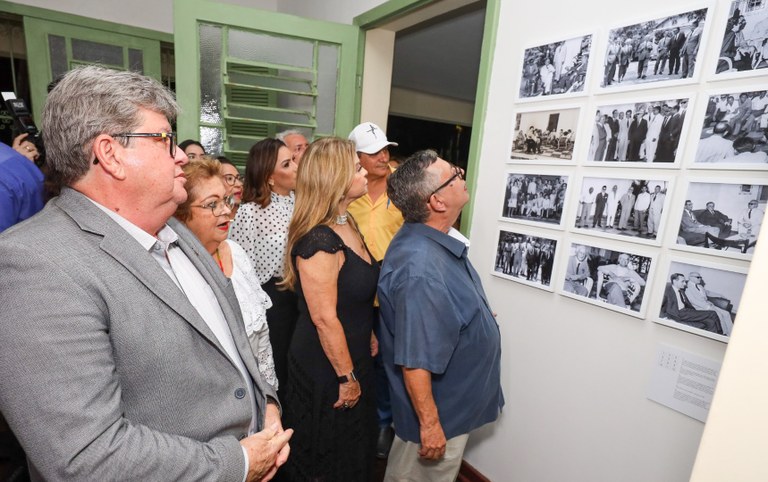 João Azevêdo participa de reabertura do Museu Casa de José Américo e destaca investimentos do Governo da Paraíba nos espaços da cultura