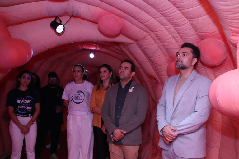 Governo da Paraíba abre exposição do Intestino Gigante em lançamento da campanha Março Azul