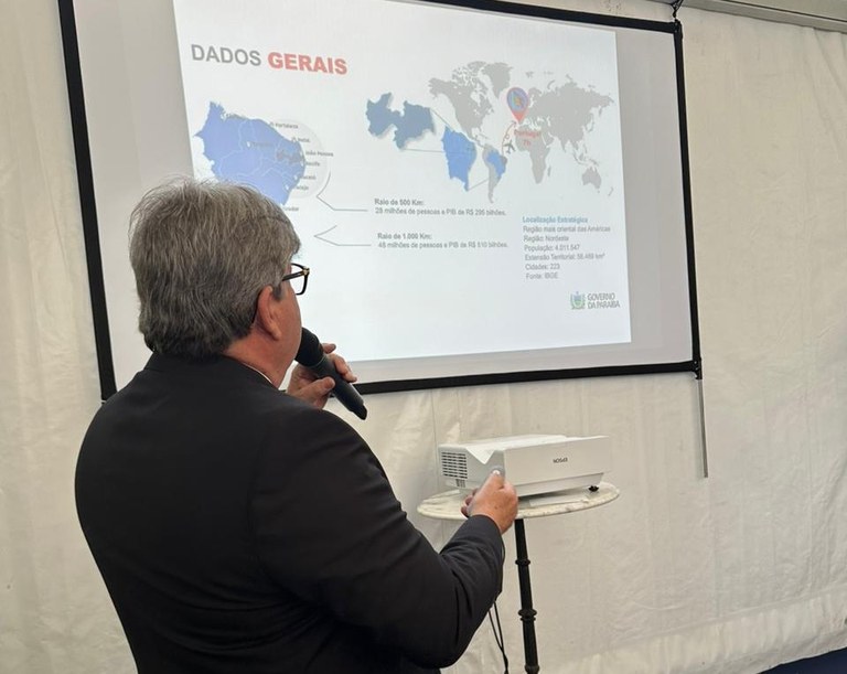 João Azevêdo apresenta oportunidades de investimento no setor turístico a empresários de Portugal