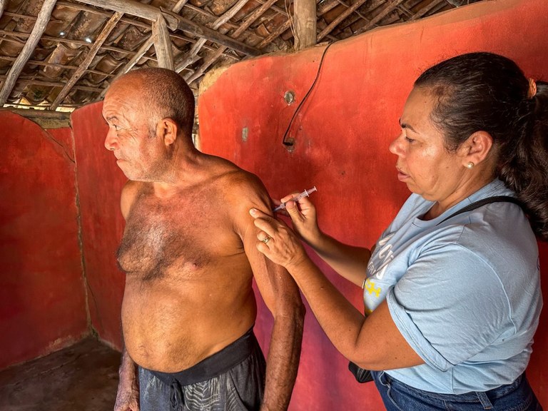 Saúde vacina povos indígenas contra influenza nas aldeias de Marcação, Rio Tinto e Baía da Traição