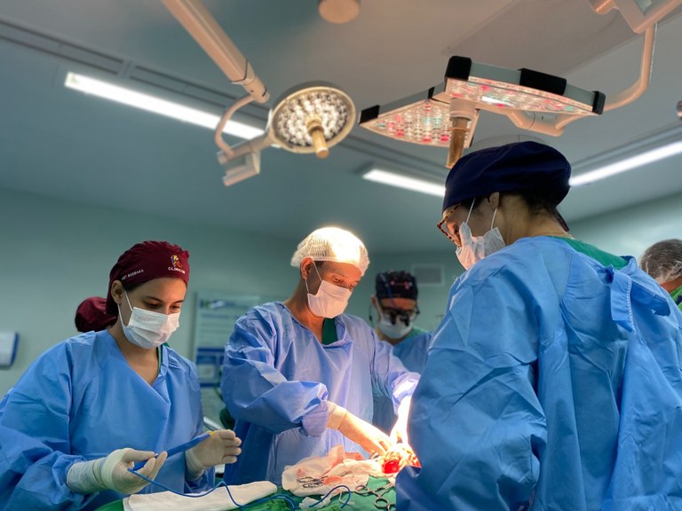 Hospital Metropolitano realiza captação de múltiplos órgãos e, em sequência, transplante de coração