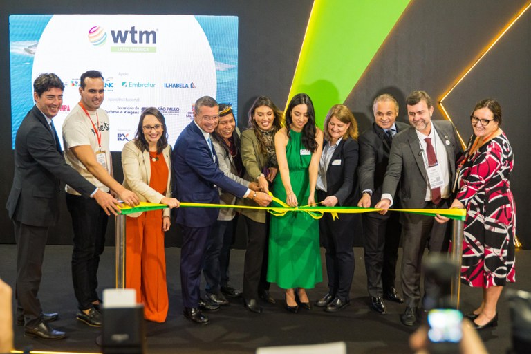 Em São Paulo, vice-governador participa da abertura da WTM Latin America e destaca crescimento do turismo paraibano