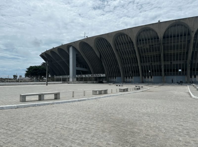 Governo da Paraíba realiza melhorias e estádio Almeidão pode receber até 20 mil torcedores