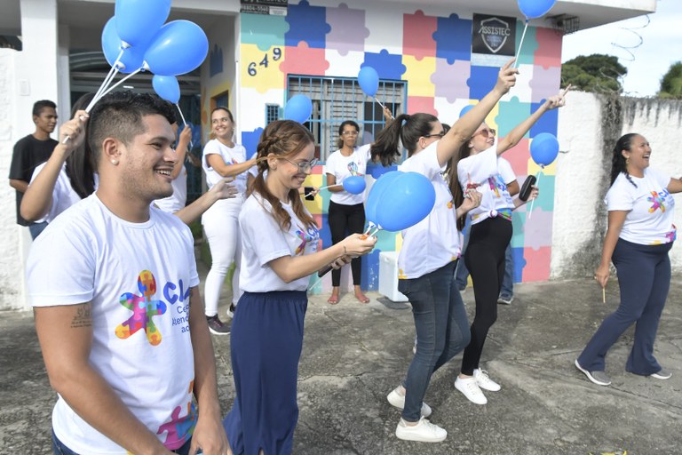 Abril Azul: programação especial promove inclusão no bairro do Rangel