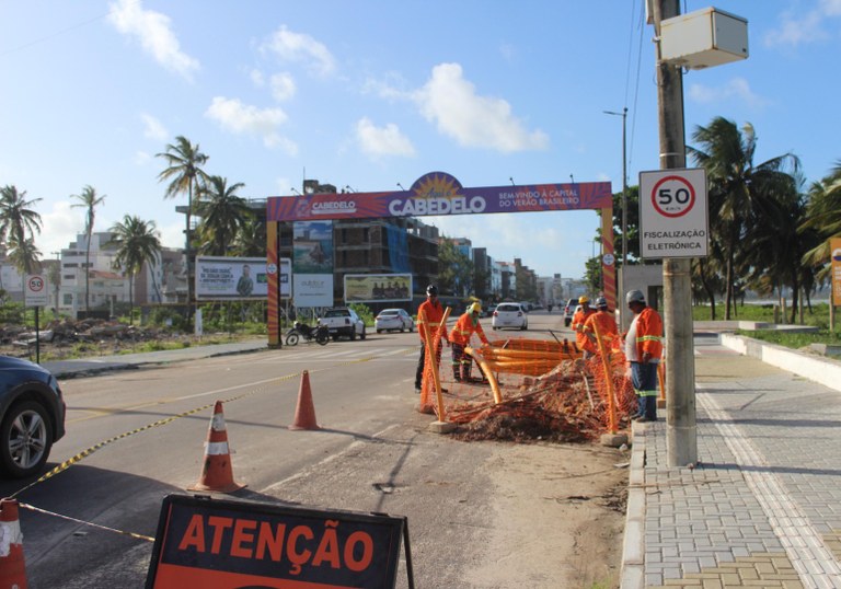 Governador anuncia início das obras do gasoduto João Pessoa-Cabedelo pelo bairro de Intermares