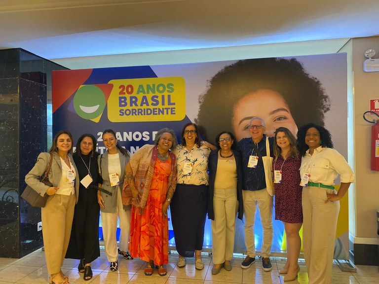 Programa de saúde bucal do Hospital de Clínicas é premiado em mostra nacional do SUS em Brasília
