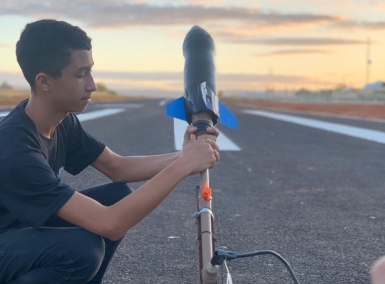 Estudantes da rede estadual conquistam medalhas na Olimpíada Brasileira de Astronomia